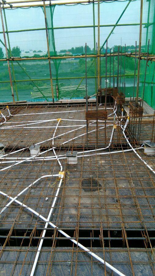 土建水電預埋，管子究竟要不要橫平豎直？